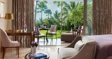 The Earl Suite - Garden View